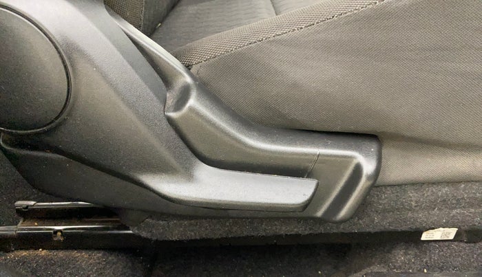 2019 Maruti Baleno DELTA PETROL 1.2, Petrol, Manual, 35,246 km, Driver Side Adjustment Panel