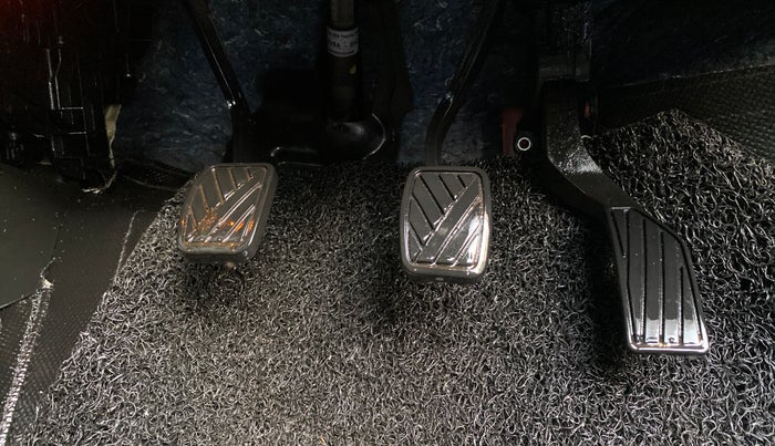 2022 Maruti Vitara Brezza ZXI PLUS, Petrol, Manual, 46,520 km, Pedals