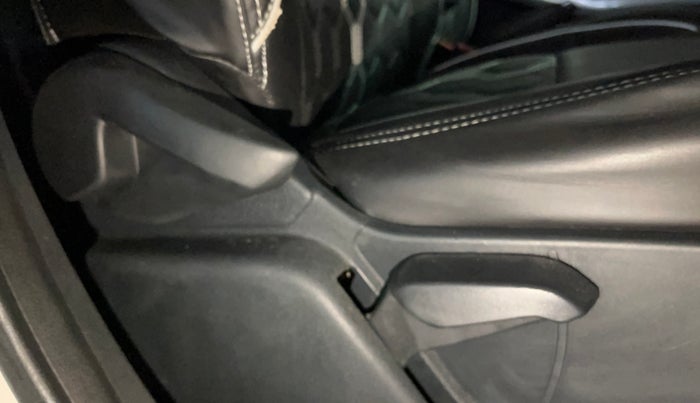 2018 Ford Ecosport TITANIUM + 1.5L PETROL AT, Petrol, Automatic, 51,428 km, Driver Side Adjustment Panel