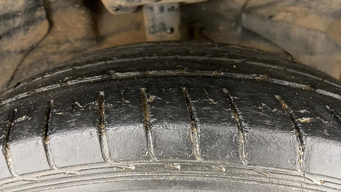 2020 MG HECTOR SHARP 1.5 DCT PETROL, Petrol, Automatic, 31,691 km, Right Front Tyre Tread