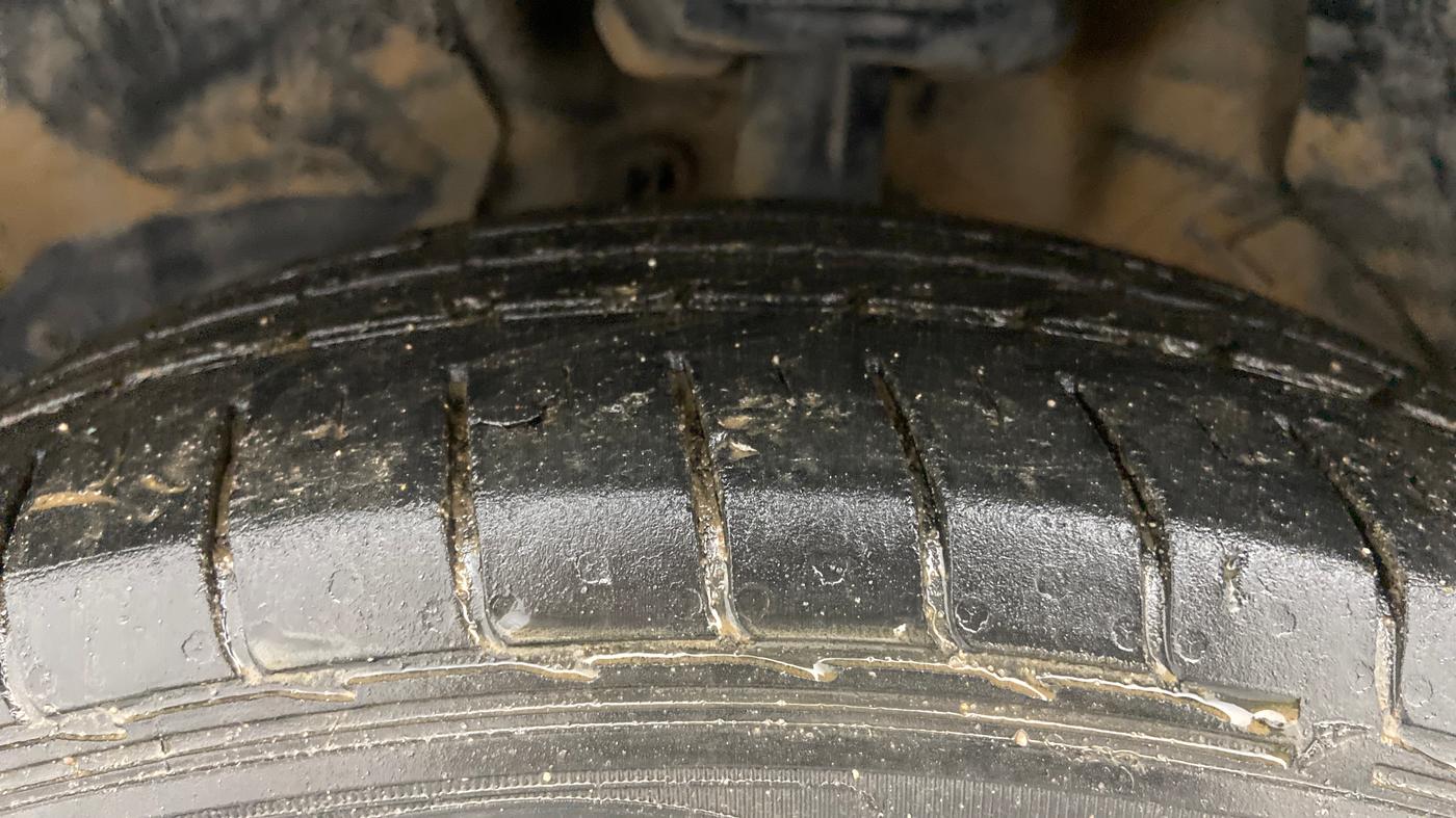 2020 MG HECTOR SHARP 1.5 DCT PETROL, Petrol, Automatic, 31,691 km, Left Front Tyre Tread