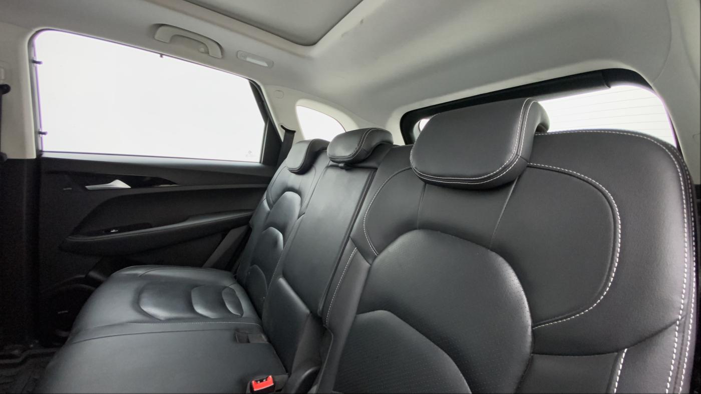 2020 MG HECTOR SHARP 1.5 DCT PETROL, Petrol, Automatic, 31,691 km, Right Side Rear Door Cabin