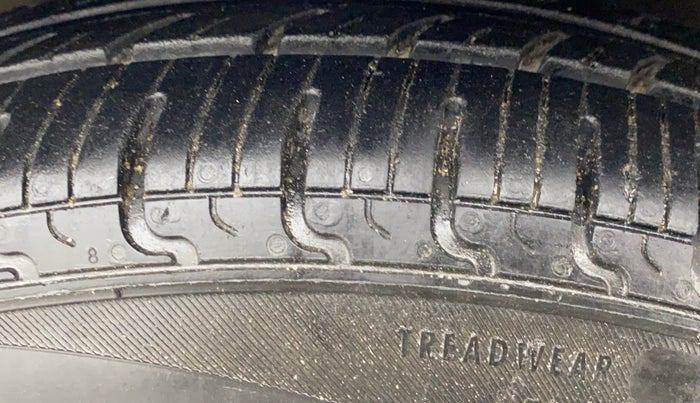 2018 Hyundai NEW SANTRO MAGNA AMT, Petrol, Automatic, 59,835 km, Right Front Tyre Tread