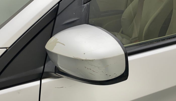2014 Honda Amaze 1.2L I-VTEC S, Petrol, Manual, 98,954 km, Left rear-view mirror - Minor scratches