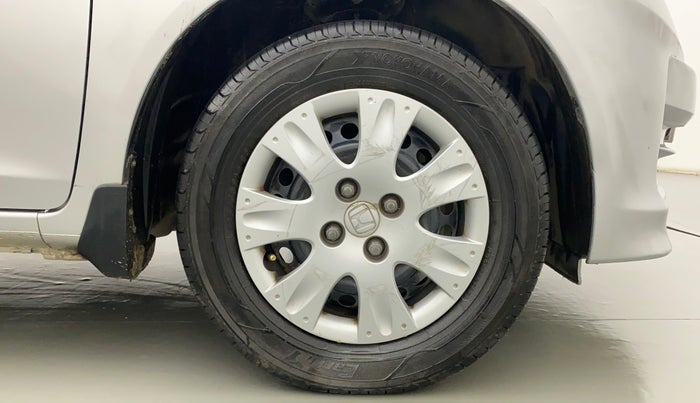 2014 Honda Amaze 1.2L I-VTEC S, Petrol, Manual, 98,954 km, Right Front Wheel