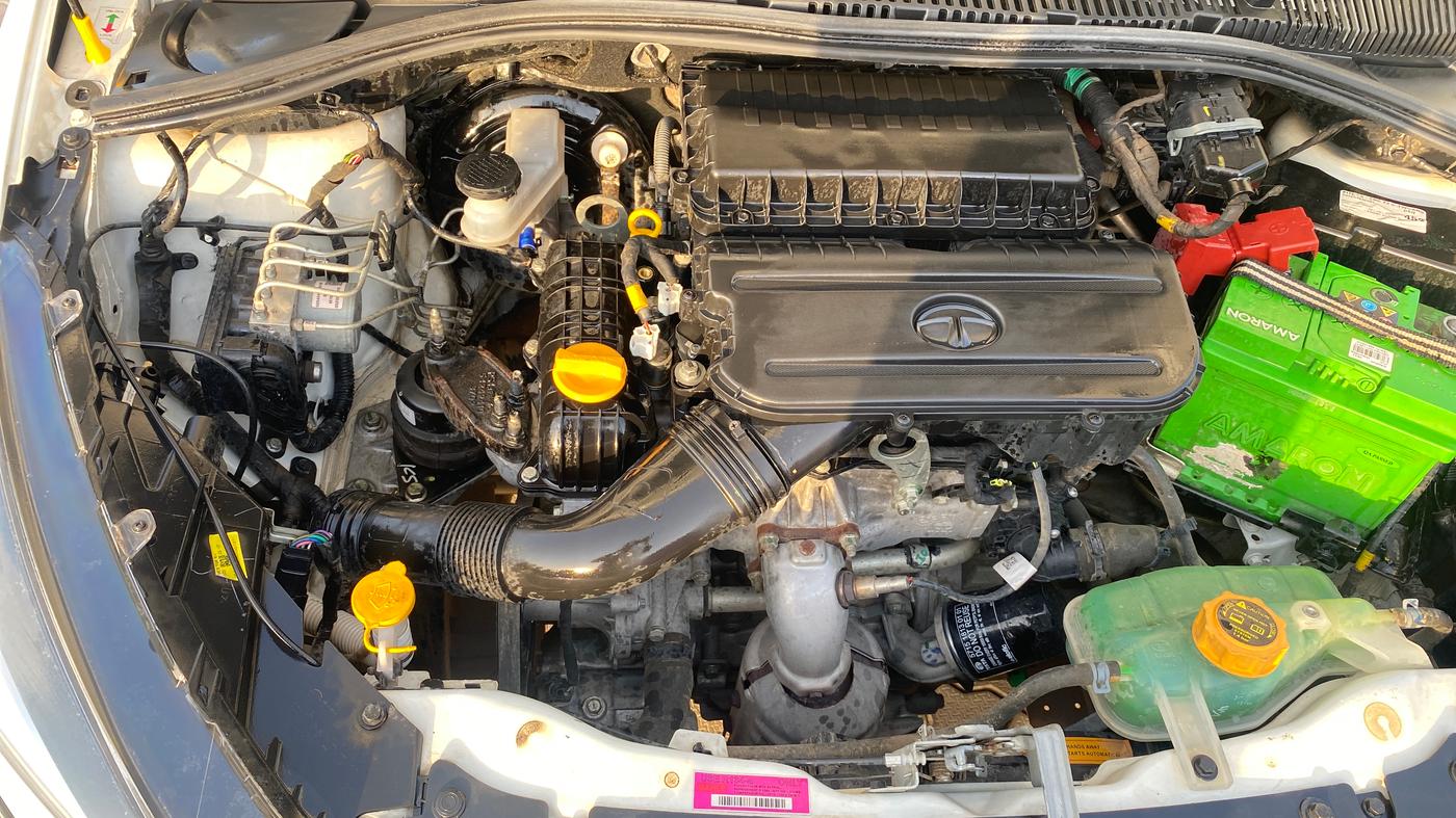 2023 Tata TIGOR XZ PLUS CNG, CNG, Manual, 51,383 km, Engine View - Right
