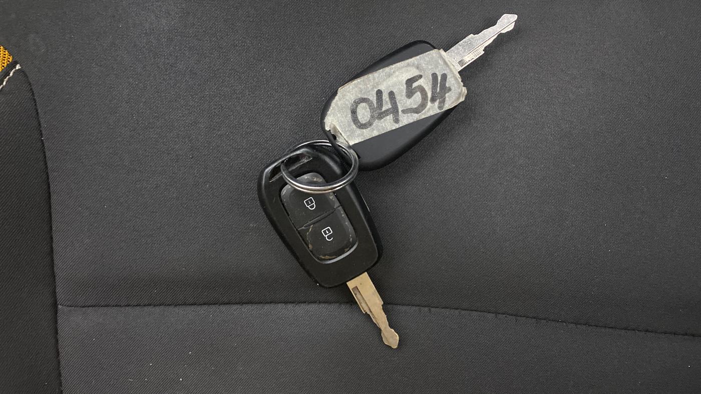2023 Renault Kwid CLIMBER MT 1.0, Petrol, Manual, 56,458 km, Key Close Up