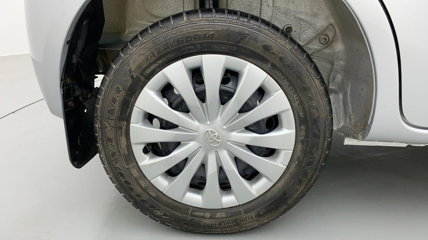 2017 Toyota Etios Liva D 4D VD, Diesel, Manual, 20,283 km, Right Rear Wheel