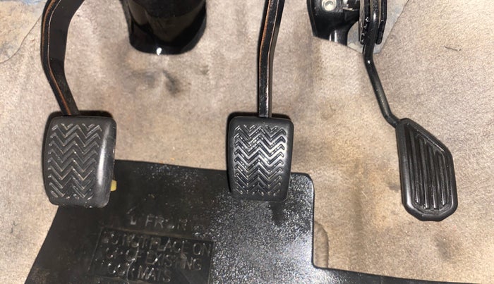 2014 Toyota Etios G, Petrol, Manual, 75,687 km, Pedals