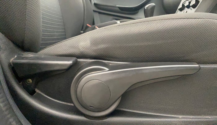 2018 Tata TIGOR XT PETROL, Petrol, Manual, 64,814 km, Driver Side Adjustment Panel