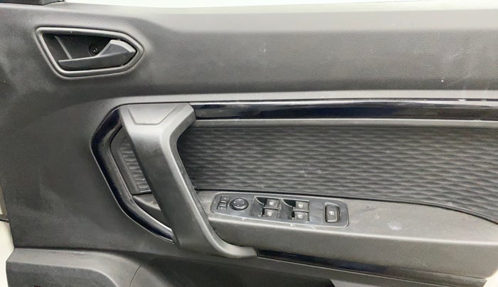 2022 Renault Kiger RXL MT, Petrol, Manual, 31,824 km, Driver Side Door Panels Control