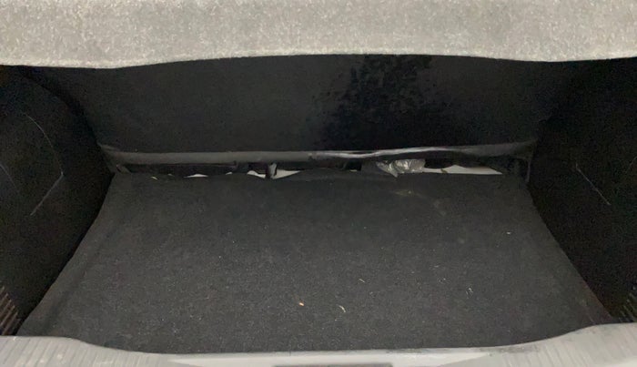 2022 Renault Kiger RXL MT, Petrol, Manual, 31,824 km, Boot Inside