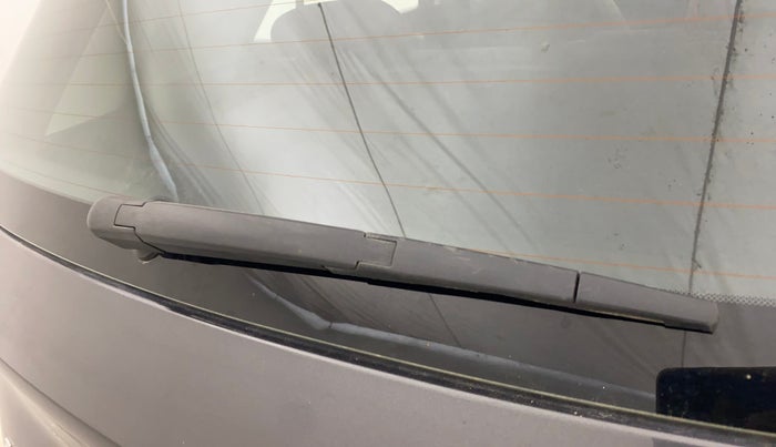 2020 Hyundai VENUE SX 1.0 (O) TURBO IMT DUAL TONE, Petrol, Manual, 36,989 km, Rear Wiper