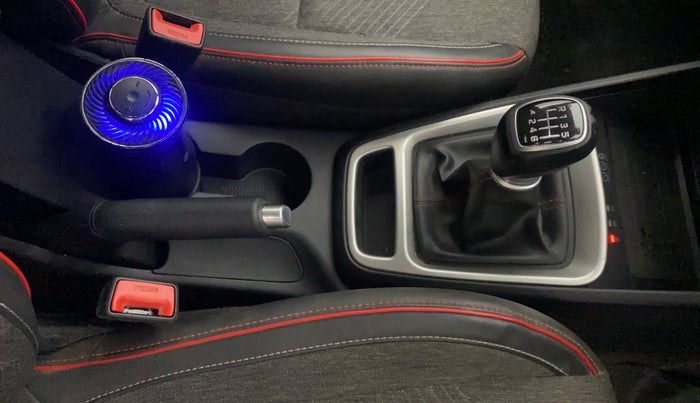 2020 Hyundai VENUE SX 1.0 (O) TURBO IMT DUAL TONE, Petrol, Manual, 36,989 km, Gear Lever