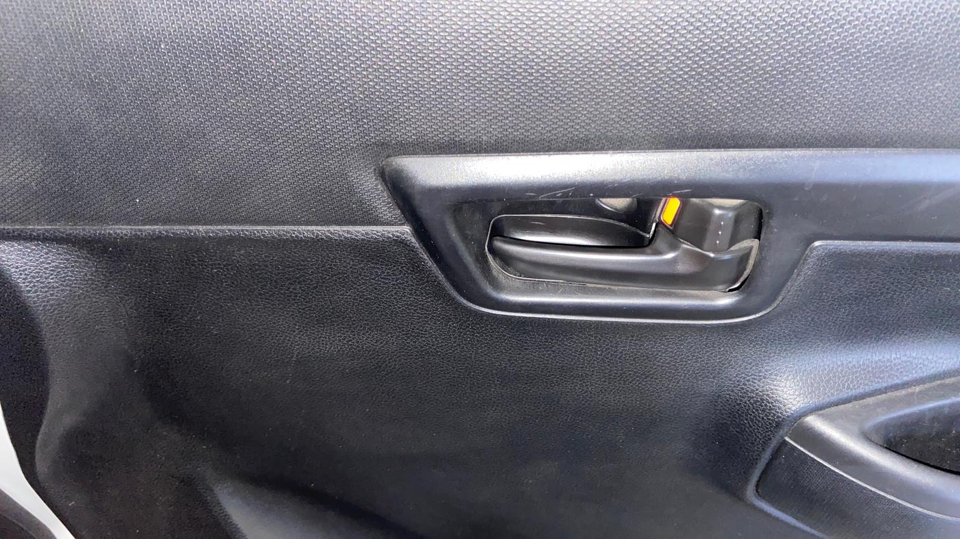 2019 Maruti S PRESSO VXI+, Petrol, Manual, 41,063 km, Driver Side Door Panels Control