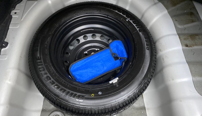 2015 Hyundai Verna FLUIDIC 4S 1.6 VTVT S, Petrol, Manual, 26,691 km, Spare Tyre