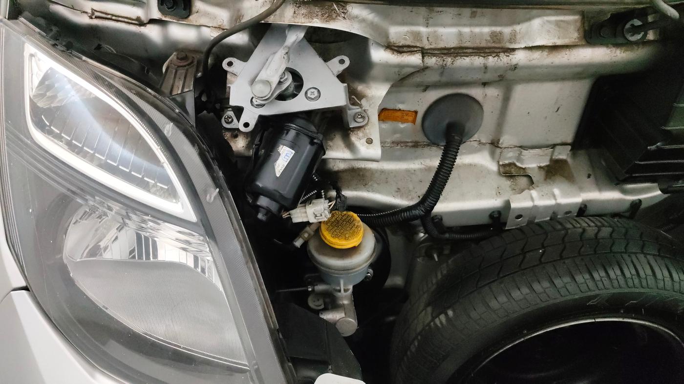 2015 Tata Nano TWIST XM, Petrol, Manual, 36,351 km, Engine View - Right