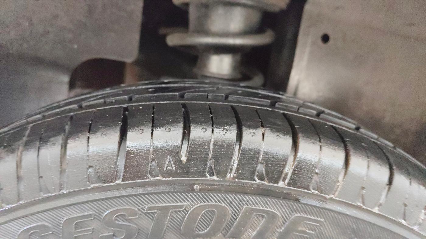 2015 Tata Nano TWIST XM, Petrol, Manual, 36,351 km, Right Rear Tyre Tread