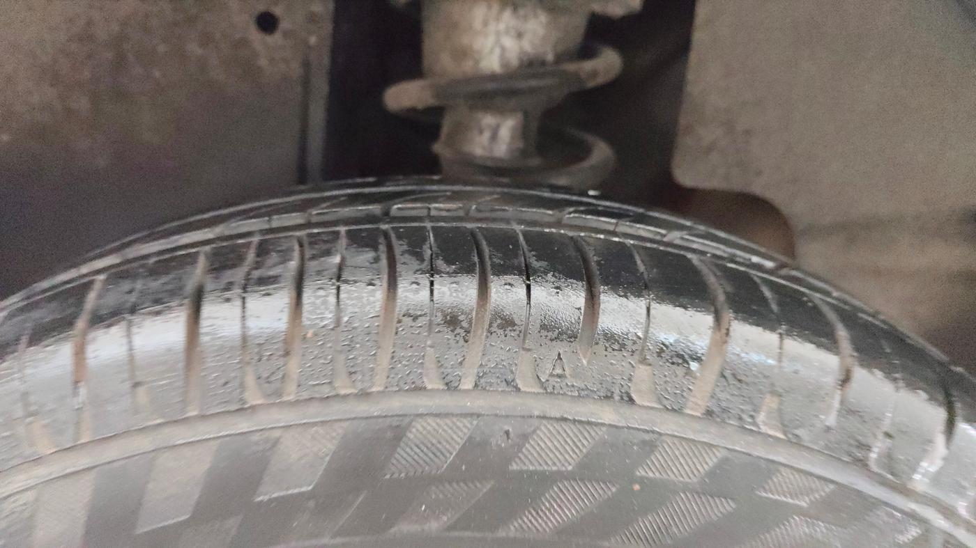 2015 Tata Nano TWIST XM, Petrol, Manual, 36,351 km, Left Rear Tyre Tread