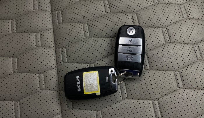 2021 KIA SELTOS HTX IVT 1.5 PETROL, Petrol, Automatic, 50,025 km, Key Close Up