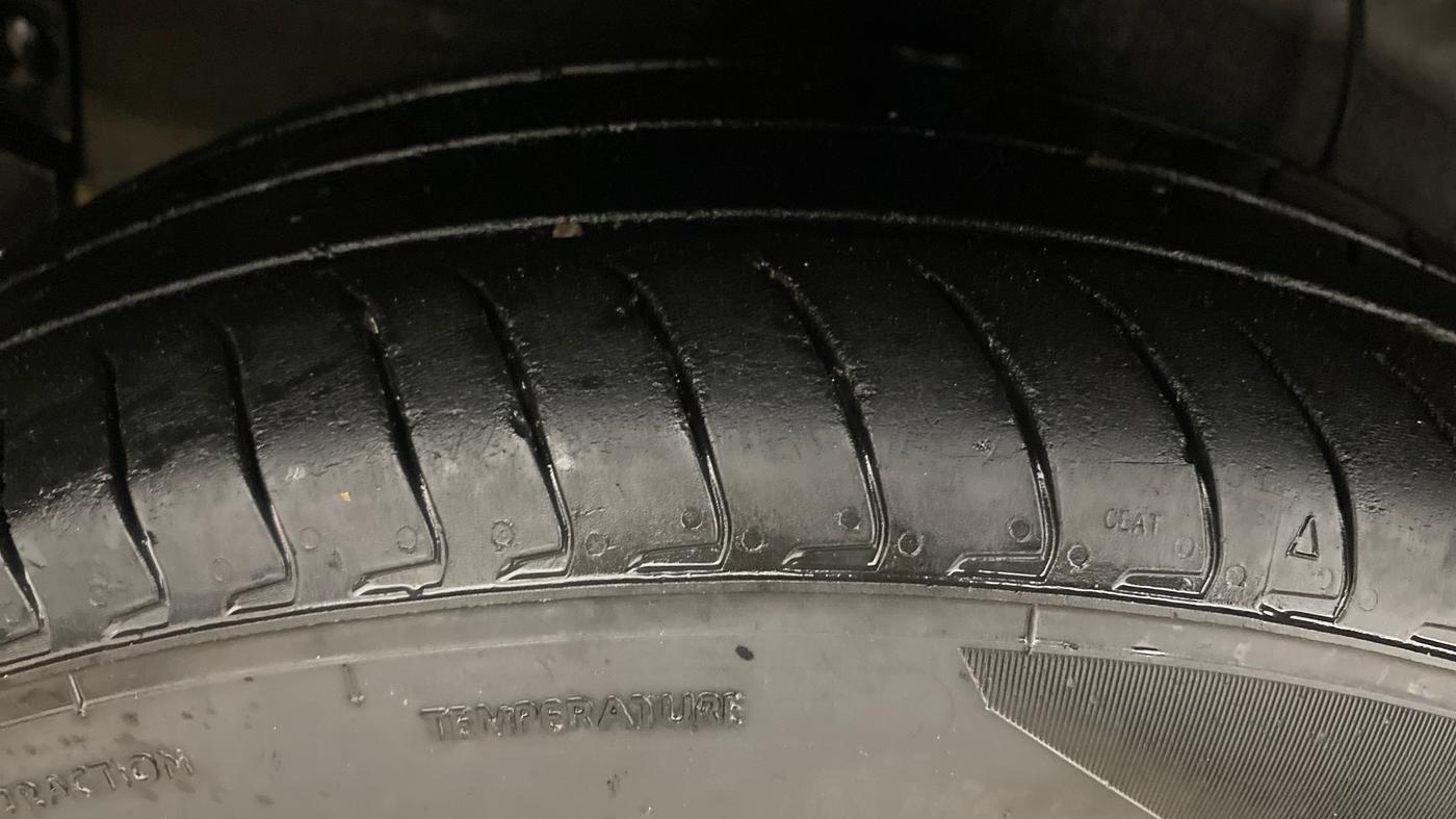 2024 Hyundai EXTER SX(O) CONNECT 1.2 AMT, Petrol, Automatic, 16,947 km, Right Rear Tyre Tread