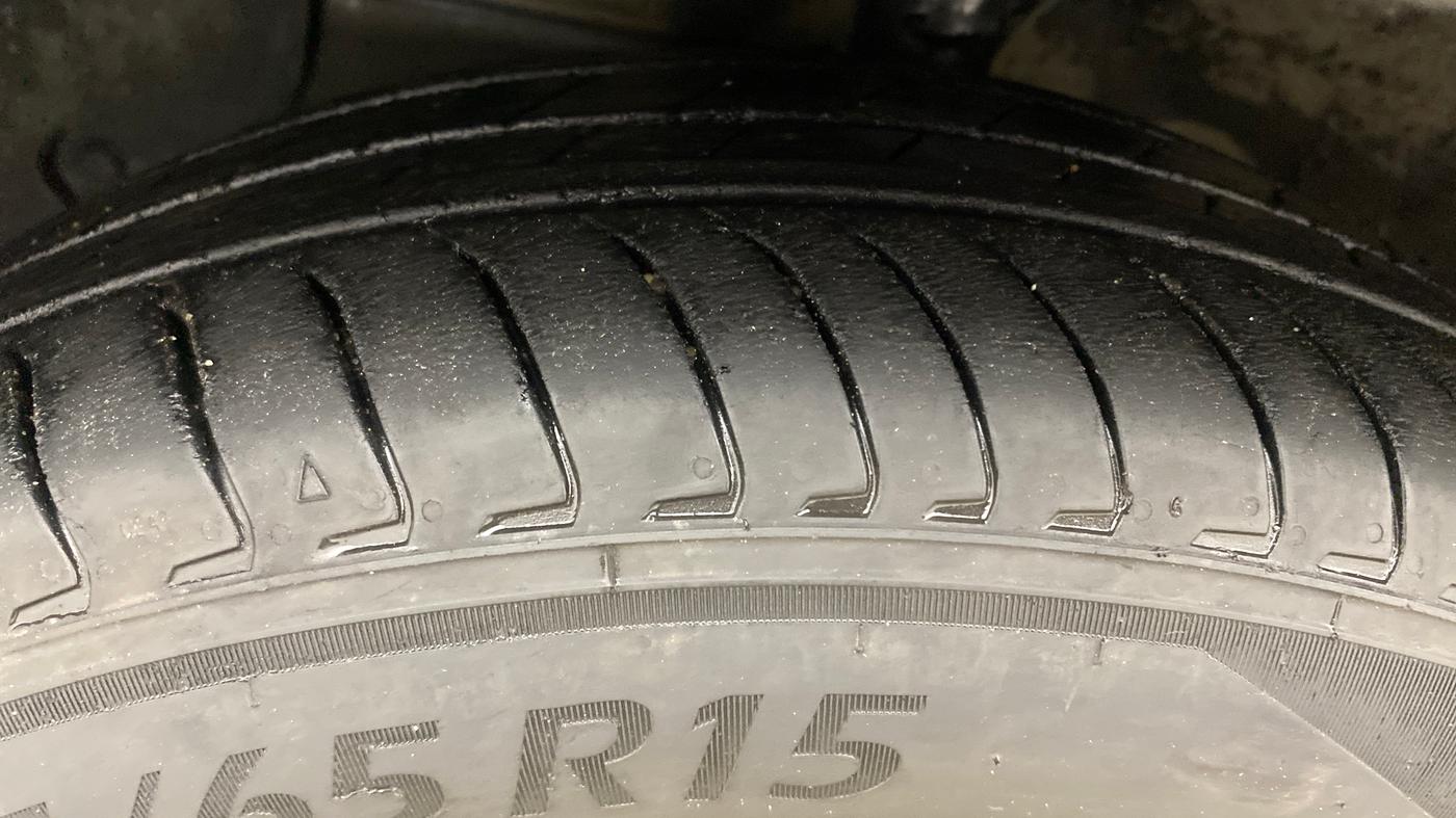 2024 Hyundai EXTER SX(O) CONNECT 1.2 AMT, Petrol, Automatic, 16,947 km, Left Front Tyre Tread