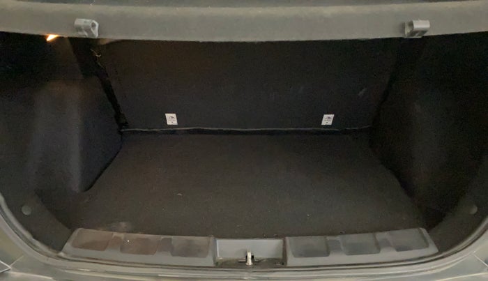 2021 Tata NEXON XM SUNROOF PETROL, Petrol, Manual, 48,543 km, Boot Inside