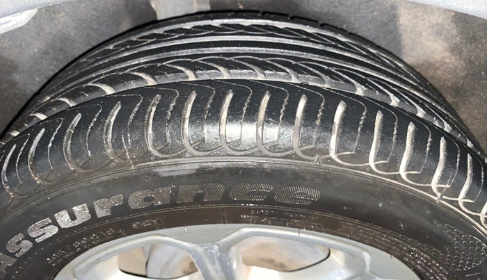 2019 Ford Ecosport TITANIUM + 1.5L DIESEL, Diesel, Manual, 42,763 km, Right Rear Tyre Tread