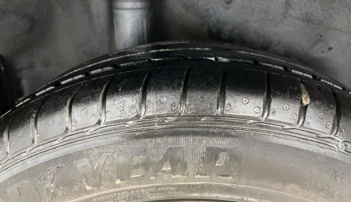 2016 Honda City 1.5L I-VTEC VX CVT, Petrol, Automatic, 55,399 km, Right Rear Tyre Tread