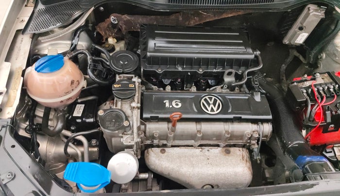 2013 Volkswagen Vento COMFORTLINE 1.6, Petrol, Manual, 94,040 km, Engine View - Right