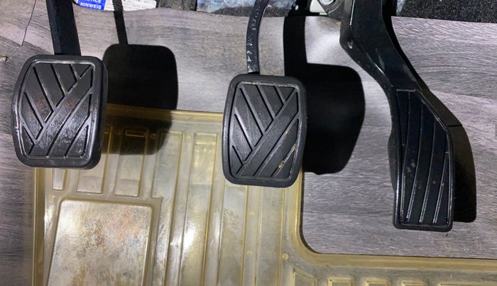 2021 Maruti Vitara Brezza VXI, Petrol, Manual, 26,693 km, Pedals