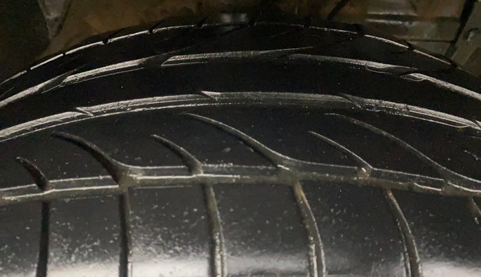 2021 Maruti Vitara Brezza VXI, Petrol, Manual, 26,693 km, Right Front Tyre Tread