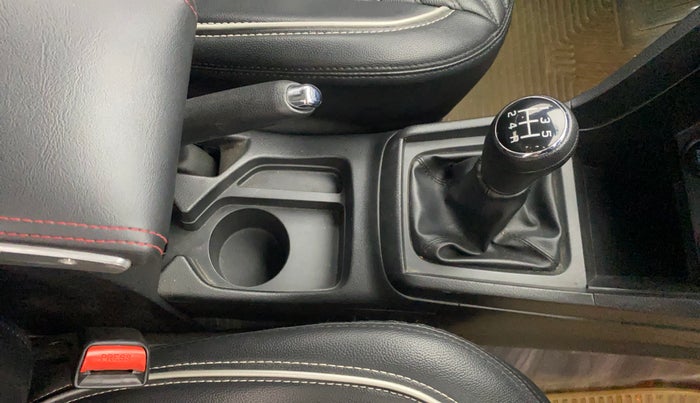 2021 Maruti Vitara Brezza VXI, Petrol, Manual, 26,693 km, Gear Lever