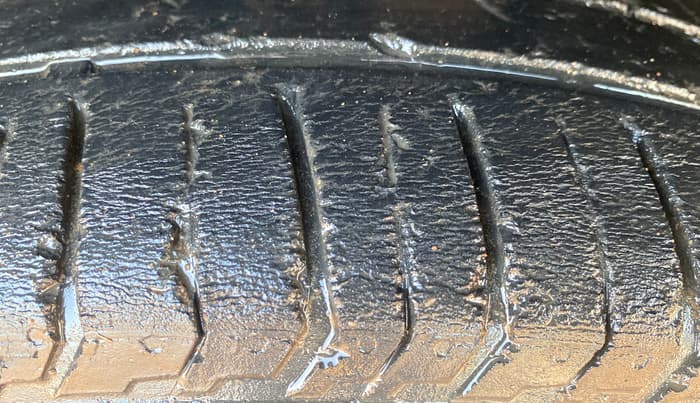 2022 Tata PUNCH ACCOMPLISHED AMT, Petrol, Automatic, 62,065 km, Left Front Tyre Tread