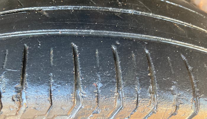 2022 Tata PUNCH ACCOMPLISHED AMT, Petrol, Automatic, 62,065 km, Left Rear Tyre Tread