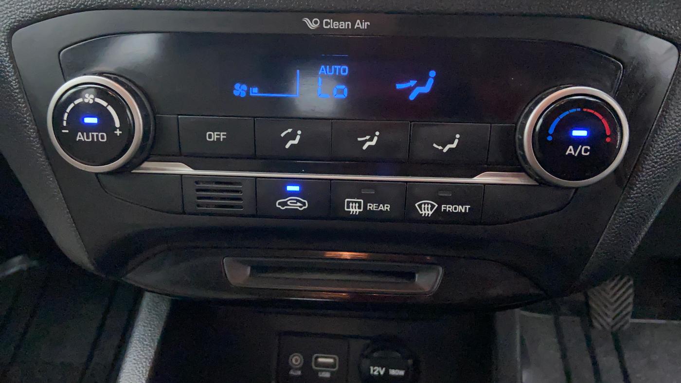 2017 Hyundai Elite i20 ASTA 1.2, Petrol, Manual, 12,200 km, Automatic Climate Control