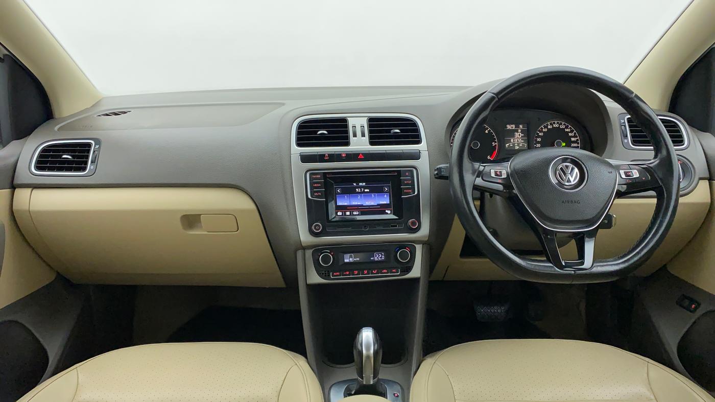 2016 Volkswagen Vento HIGHLINE TDI AT, Diesel, Automatic, 81,656 km, Dashboard