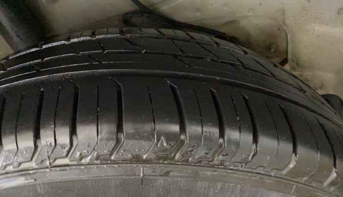 2014 Ford Ecosport TREND 1.5L PETROL, Petrol, Manual, 62,111 km, Right Rear Tyre Tread