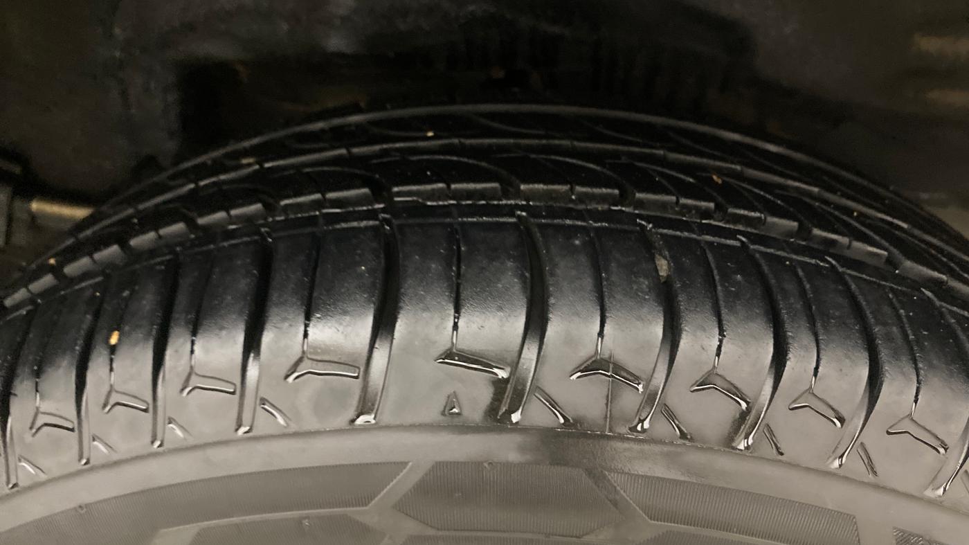 2019 Toyota Corolla Altis G CVT PETROL, Petrol, Automatic, 27,025 km, Left Rear Tyre Tread