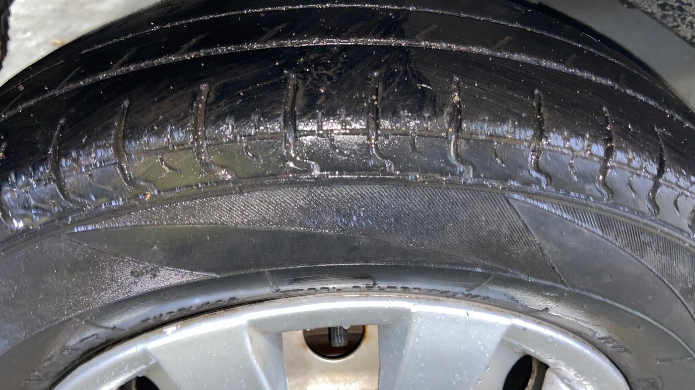 2016 Hyundai Eon ERA +, Petrol, Manual, 78,724 km, Right Rear Tyre Tread