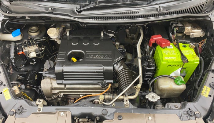 2017 Maruti Wagon R 1.0 VXI (O) AMT, Petrol, Automatic, 92,824 km, Engine View