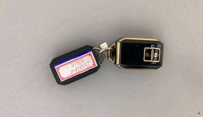 2023 Maruti Swift ZXI AMT, Petrol, Automatic, 22,855 km, Key Close Up