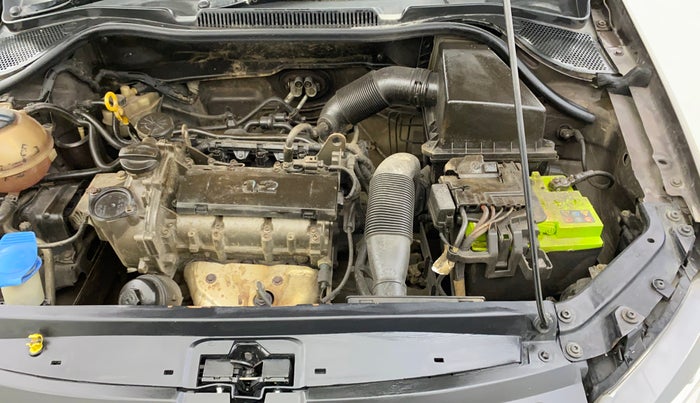 2016 Volkswagen Ameo HIGHLINE1.2L, Petrol, Manual, 55,607 km, Engine View - Left