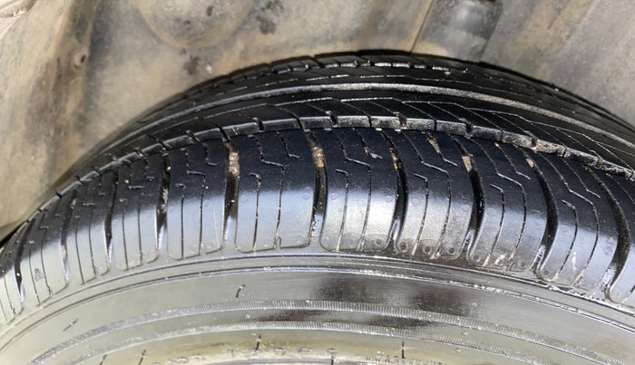 2016 Volkswagen Ameo HIGHLINE1.2L, Petrol, Manual, 55,607 km, Right Rear Tyre Tread