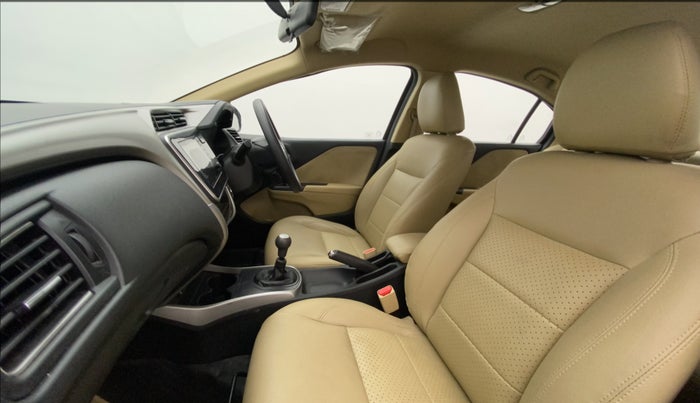 2018 Honda City 1.5L I-VTEC V MT, Petrol, Manual, 31,893 km, Right Side Front Door Cabin