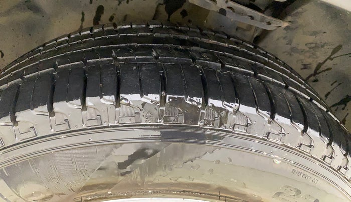 2022 Tata Harrier XZA PLUS 2.0L, Diesel, Automatic, 69,968 km, Left Front Tyre Tread