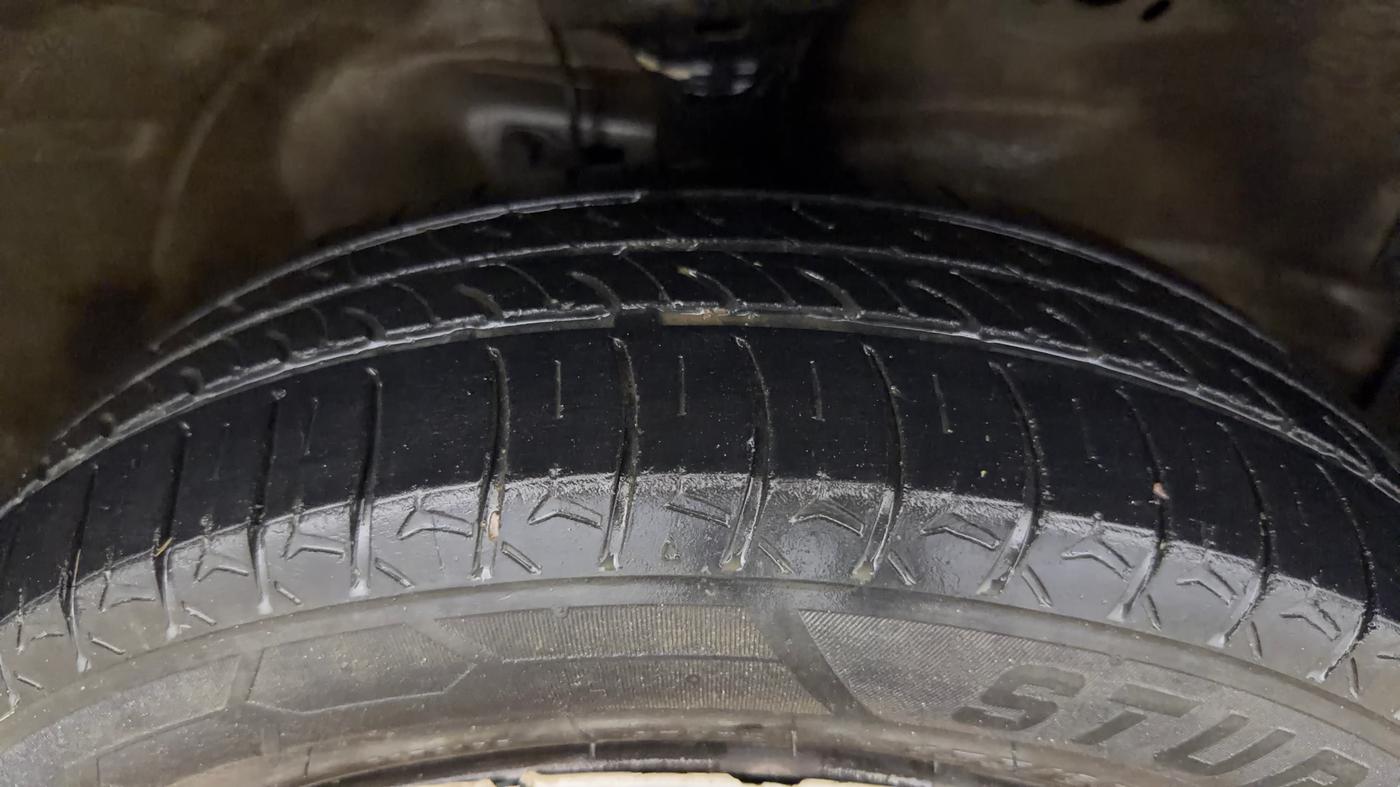 2018 Maruti Wagon R 1.0 VXI, Petrol, Manual, 85,527 km, Right Front Tyre Tread
