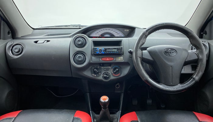 2012 Toyota Etios Liva G, Petrol, Manual, 69,361 km, Dashboard