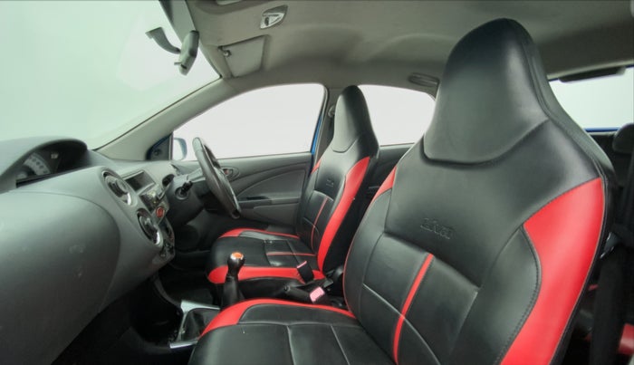 2012 Toyota Etios Liva G, Petrol, Manual, 69,361 km, Right Side Front Door Cabin