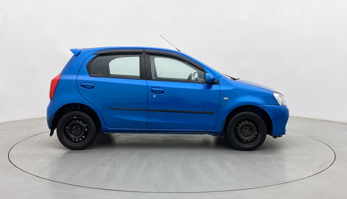 2012 Toyota Etios Liva G, Petrol, Manual, 69,361 km, Right Side View